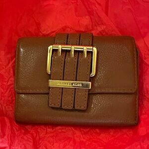 Michael Kors Tan Leather Wallet with Gold Buckle - EUC